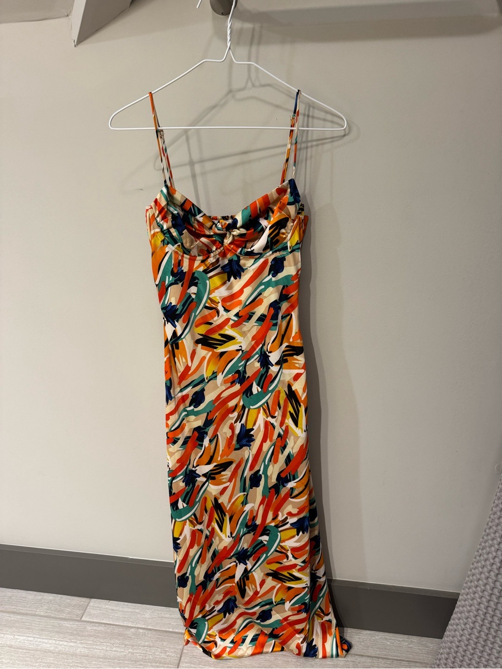 Astr The Label Multi-Color Printed Maxi Dress in